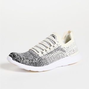 APL Techloom Breeze Sneaker